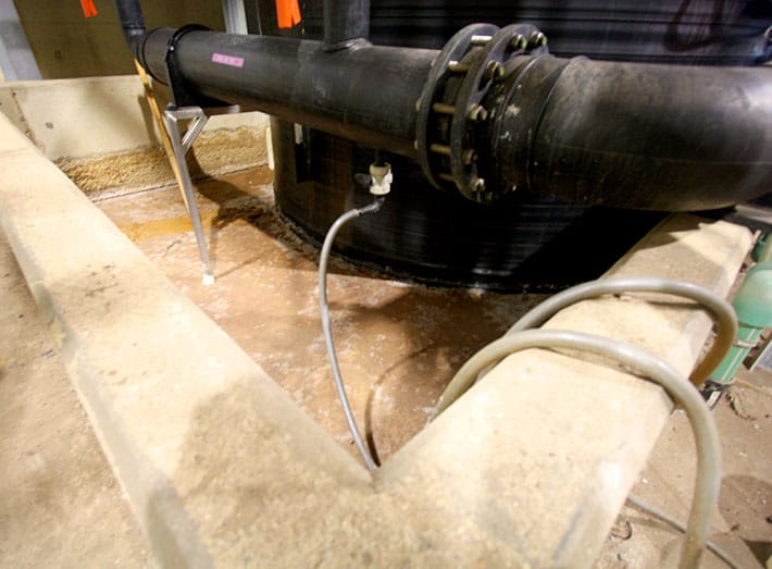 Fibreglass Lining to Existing and New Sulphuric Acid Storage Tank Bunds