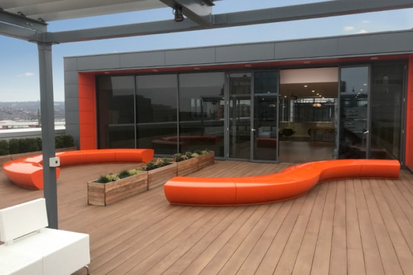 Westfield Health’s Wellbeing Zone – GeoMet Serpentine Seating