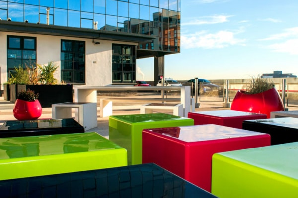 Sky’s No Limit for Cube Seating