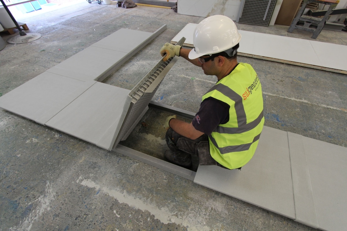 Solid top grp trench cover with anti slip coating