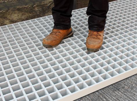 5. Industrial grating for platforms, walkways, flooring and covers.